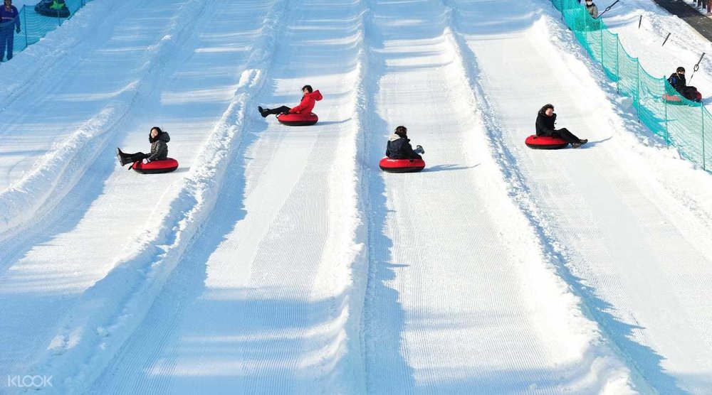 Thử Tài Trượt Tuyết Tại Vivaldi Park Snowy Land