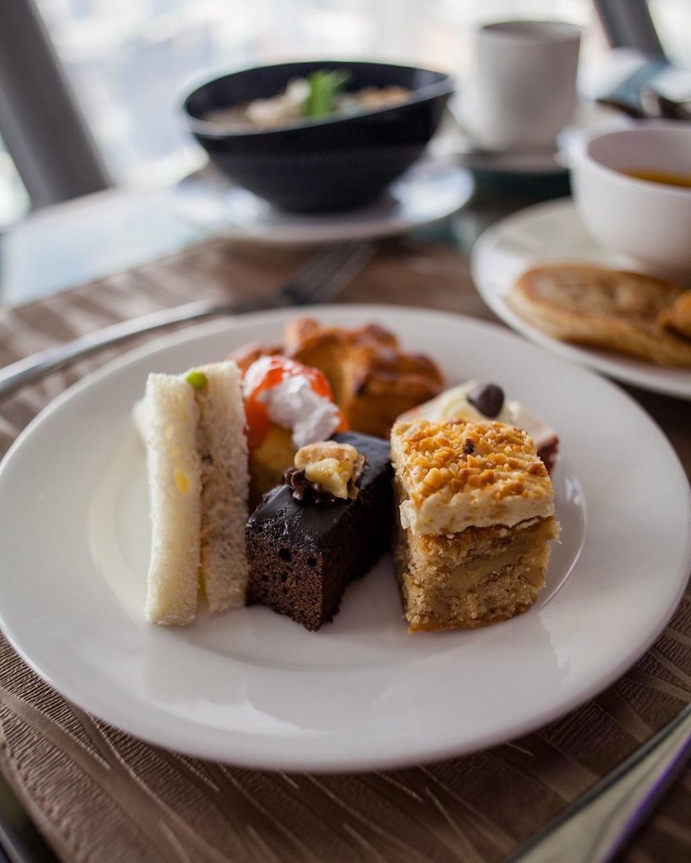 atmosphere 360 high tea