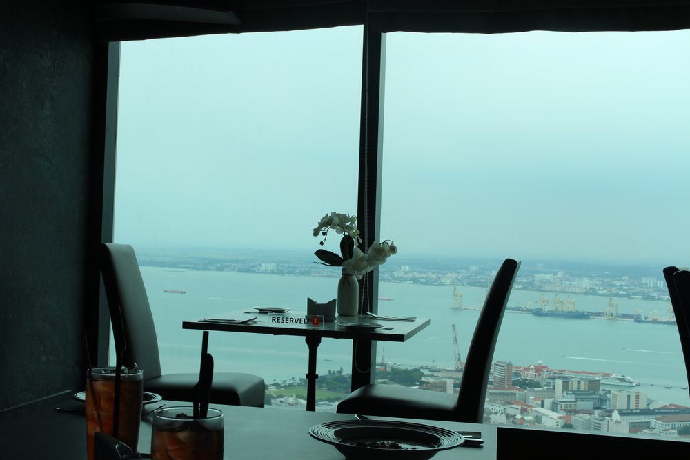 the top komtar restaurant