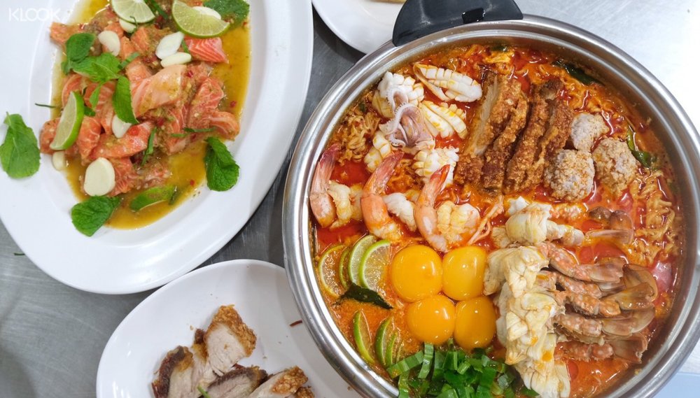 จอง เมนูมาม่าโอ้โห เจ๊โอว ข้าวต้มเป็ด klook