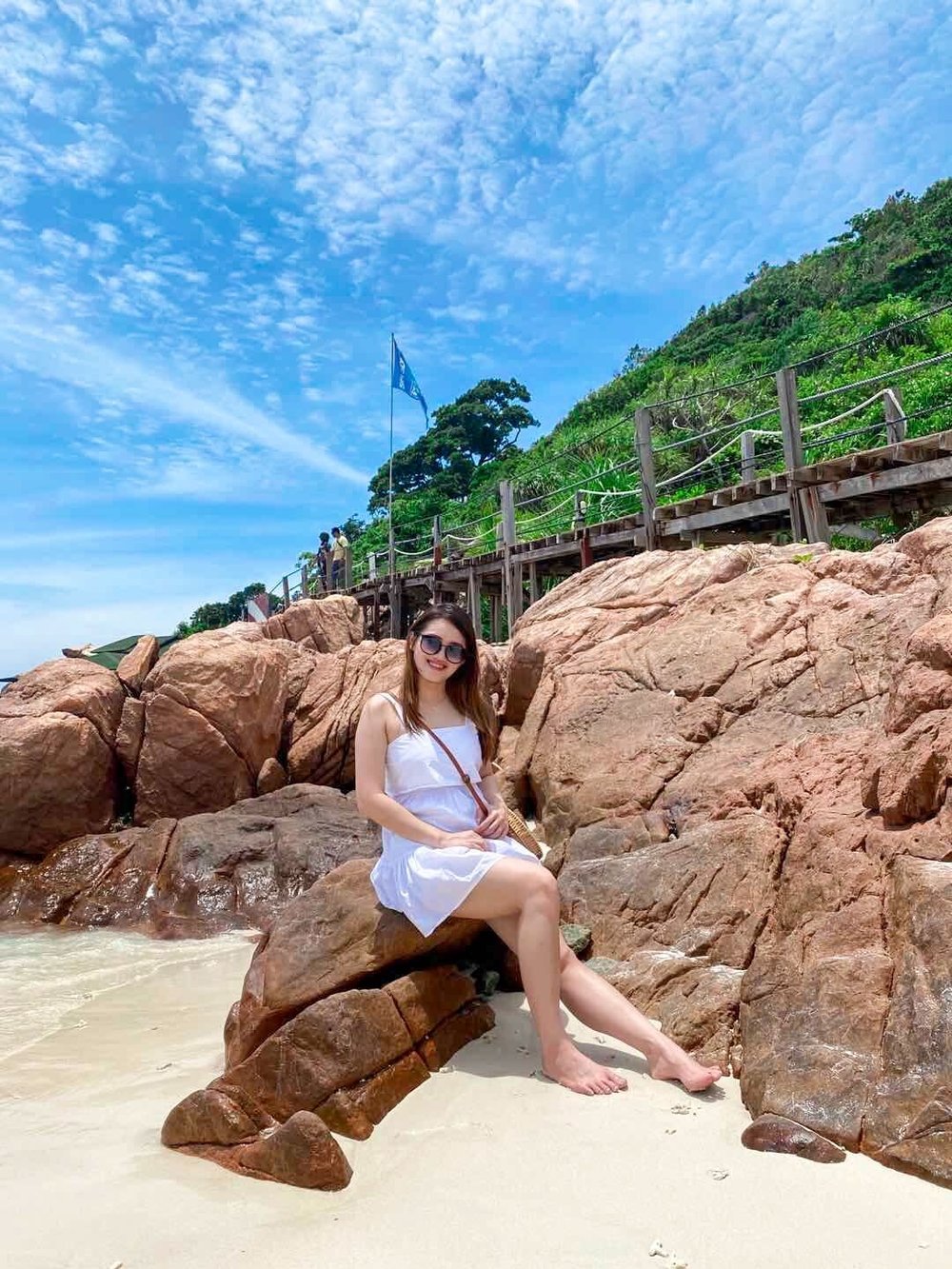 redang walk by the beach