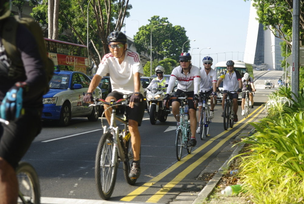 singapore bike tour city bike tour