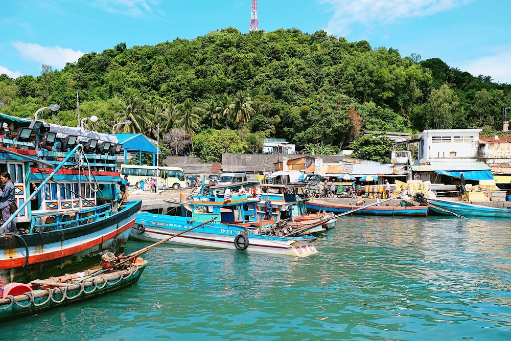 Tàu Đi Hòn Thơm, Phú Quốc