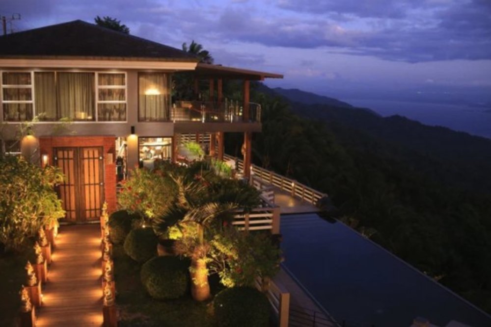 oriental luxury hotel