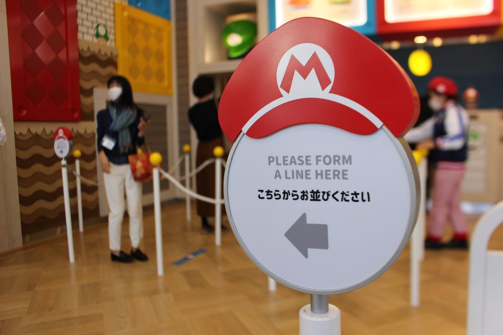 列に並ぶためのサイン