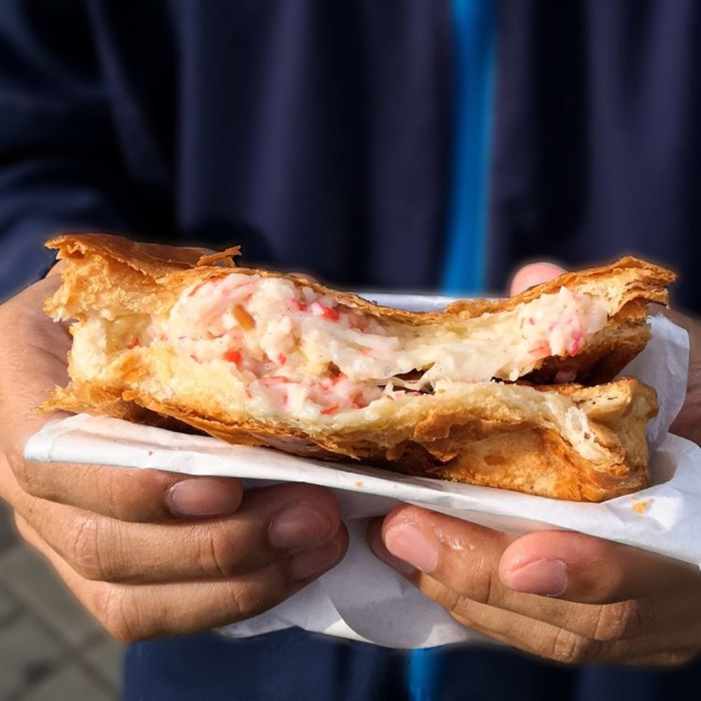familymart food cheesy snow crab croissant