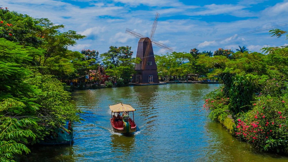 Taman Wisata Matahari Puncak