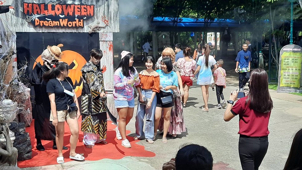 Halloween Dreamworld