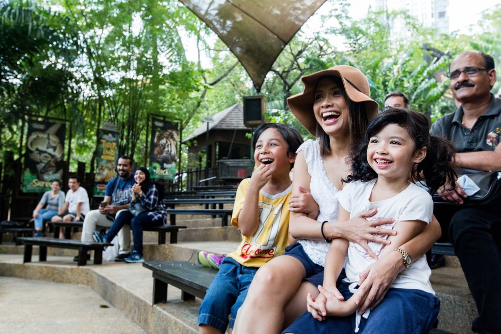 sunway lagoon operating hours open time
