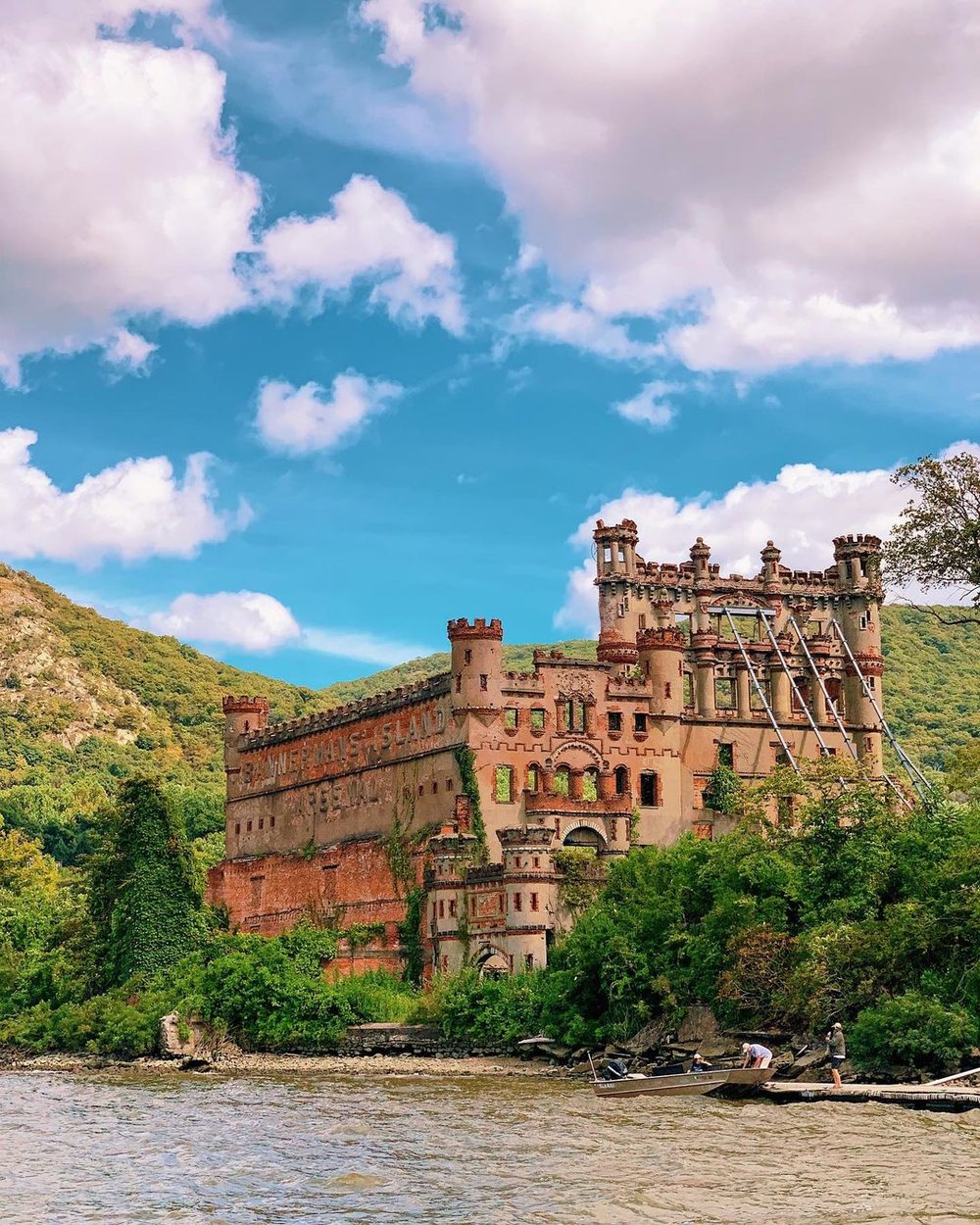 Pollepel Island,Bannerman Castle