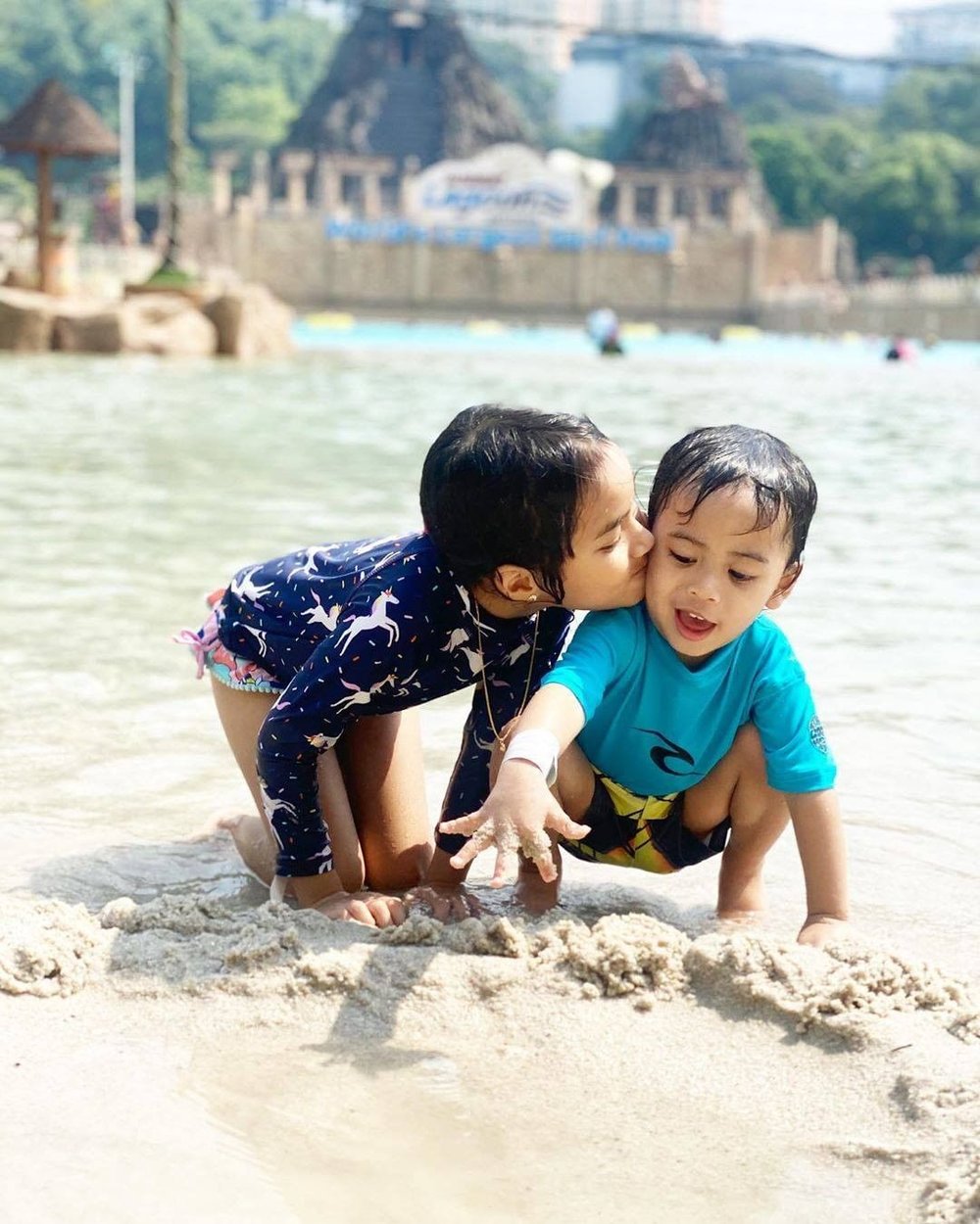 sunway lagoon water park pool