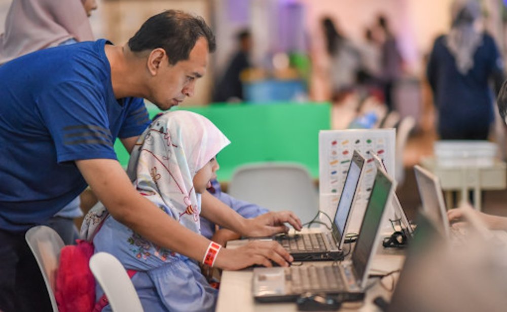 petrosains Malaysia visit guide kl