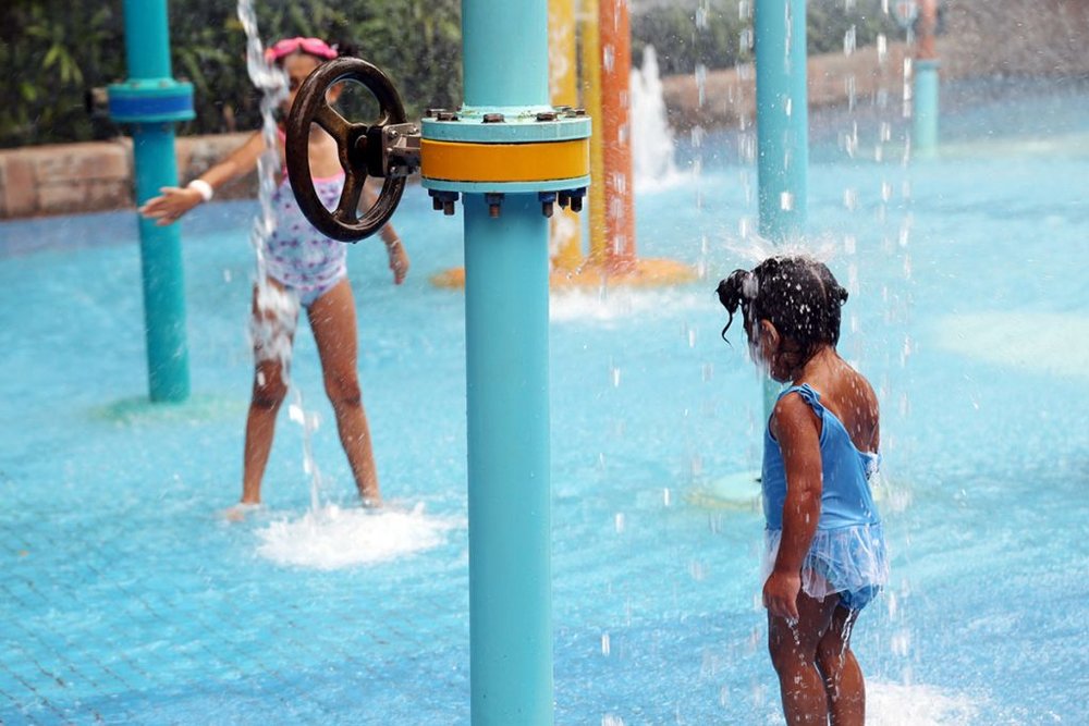 sunway lagoon family