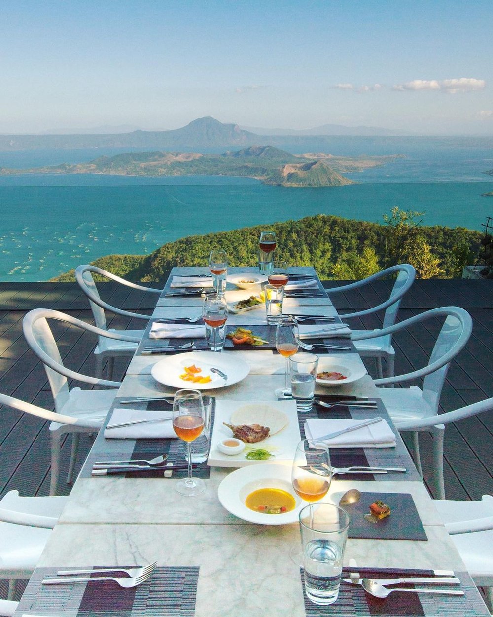 Where To Eat In Tagaytay 19 Restaurants With A Breathtaking View Of Taal Klook Travel Blog 5775