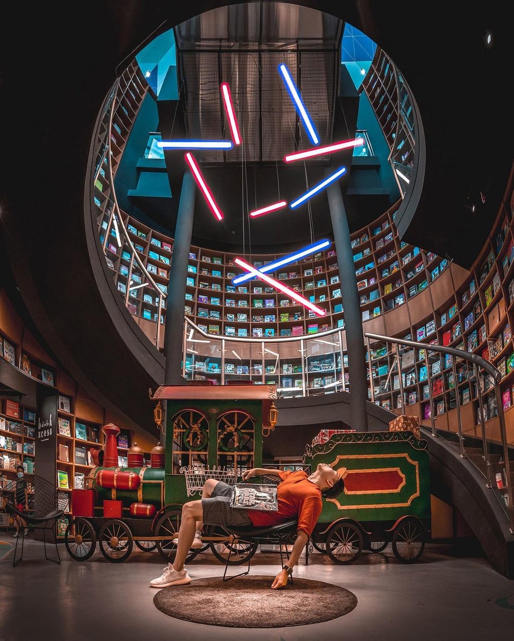 library bookstore sunsuria kl