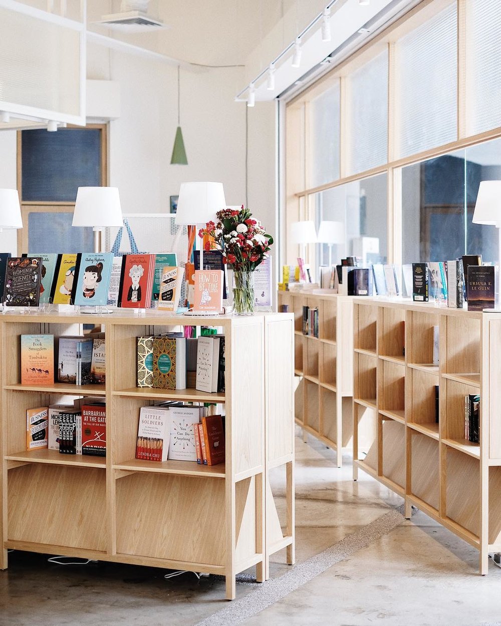 library bookstore lit books kl