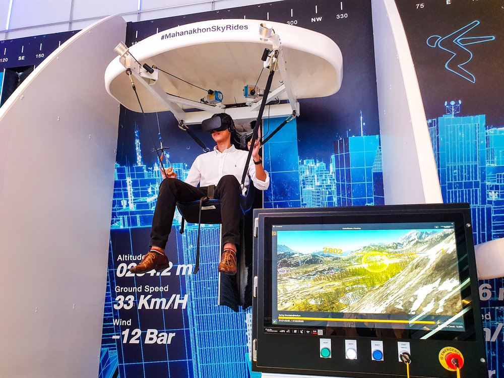 เล่น ParadropVR™ ที่มหานคร สกายไรด์ (Mahanakhon SkyRides)