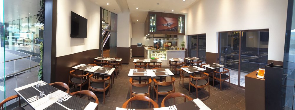 Bentley's Cafe 將賓利融入餐廳設計