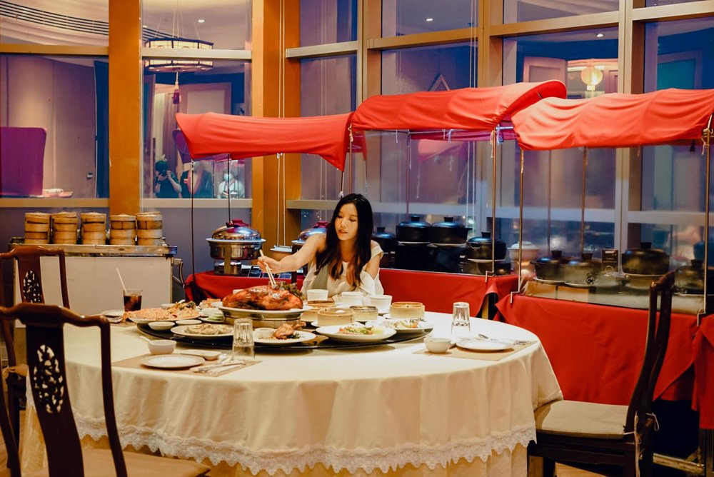 รับประทานคาราวานบุฟเฟ่ต์อาหารจีนได้แบบเป็นส่วนตัวที่ห้องพิเศษของทาง Stella Palace