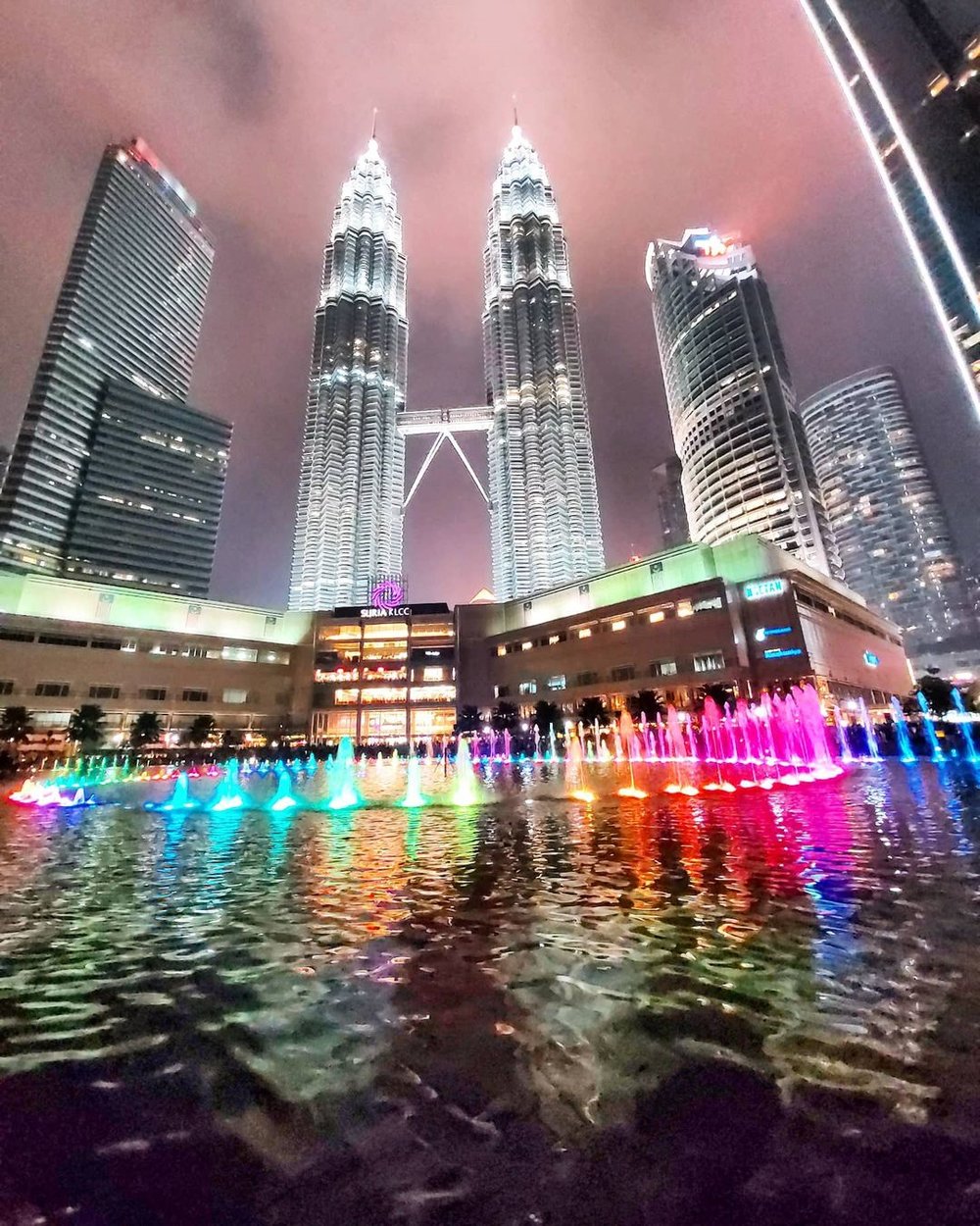 klcc petronas twin towers malaysia kl