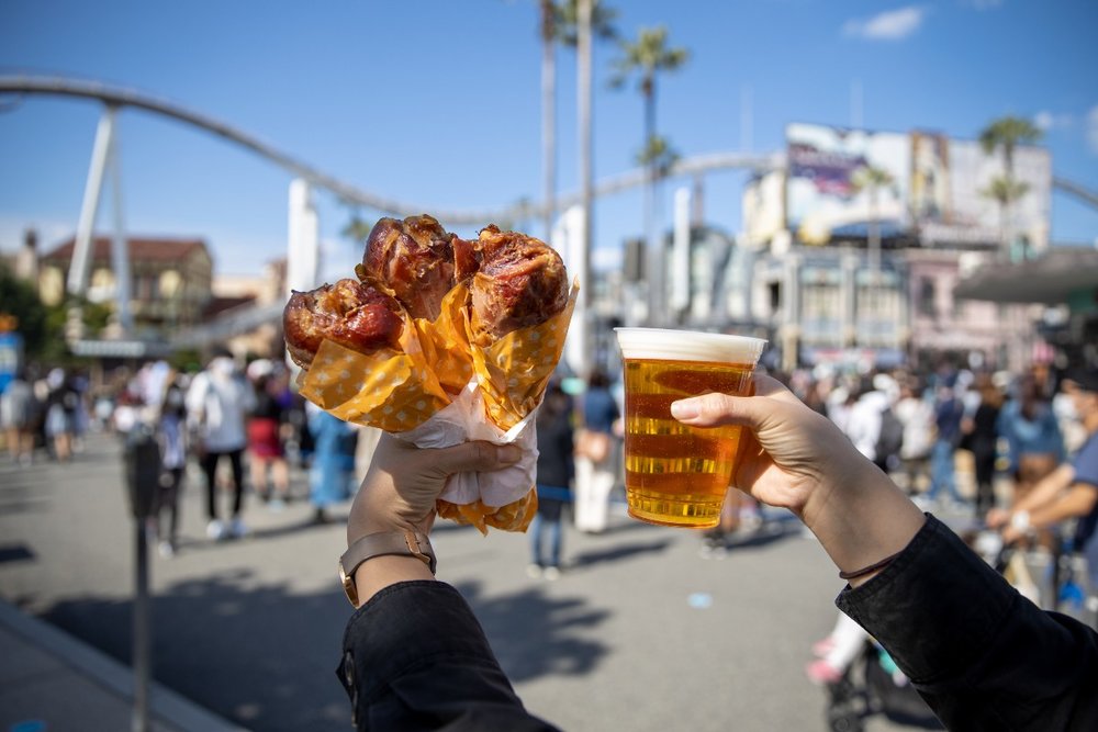 USJターキーレッグとビール