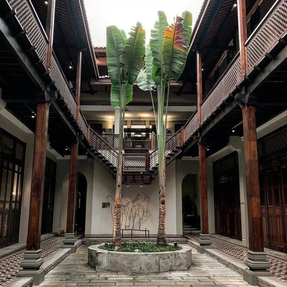 Seven Terraces Hotel