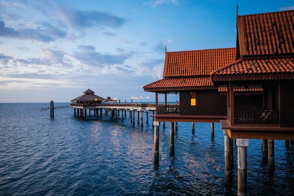 Berjaya Langkawi Resort 5 Star Hotel With Chalets Built Over The Sea