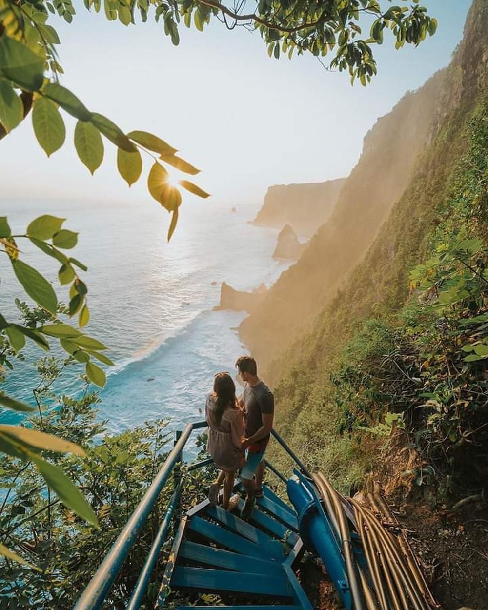 Couple View Sunset in Nusa Penida Bali
