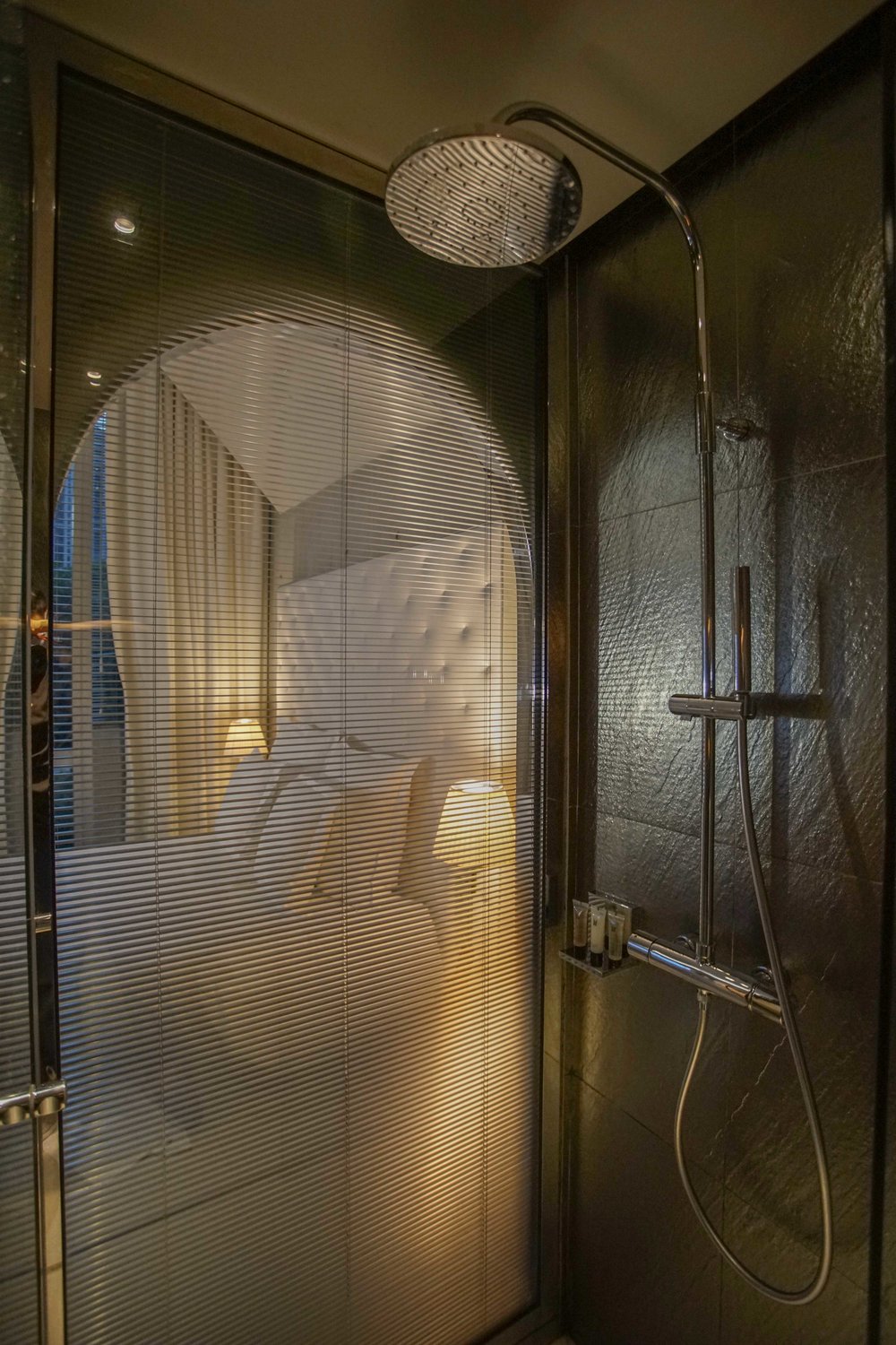 m social review alcove room 3