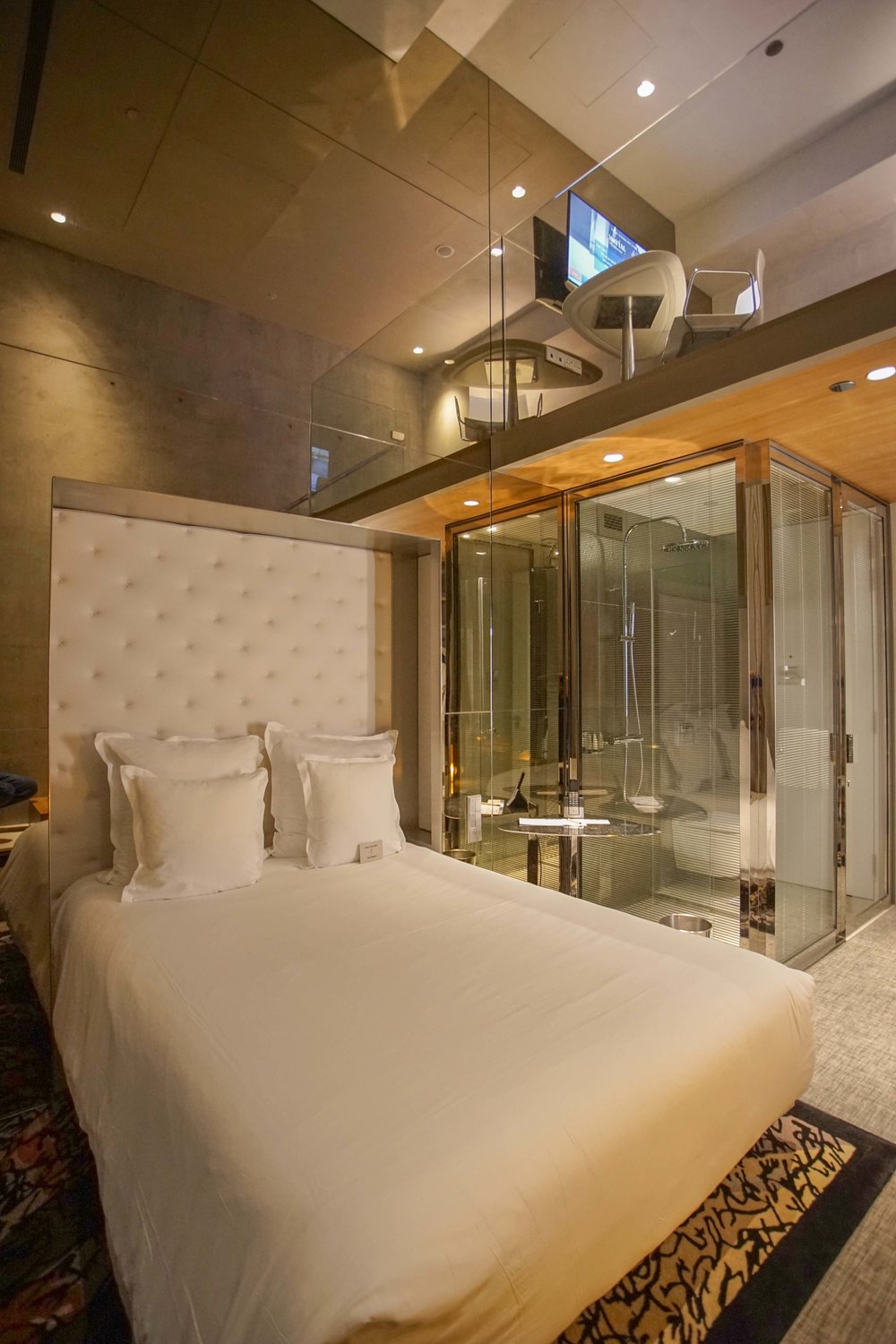 m social review loft room 1