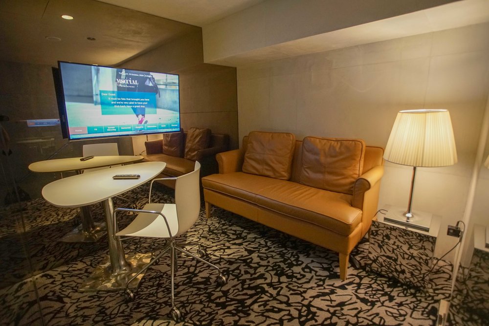 m social review loft room 2