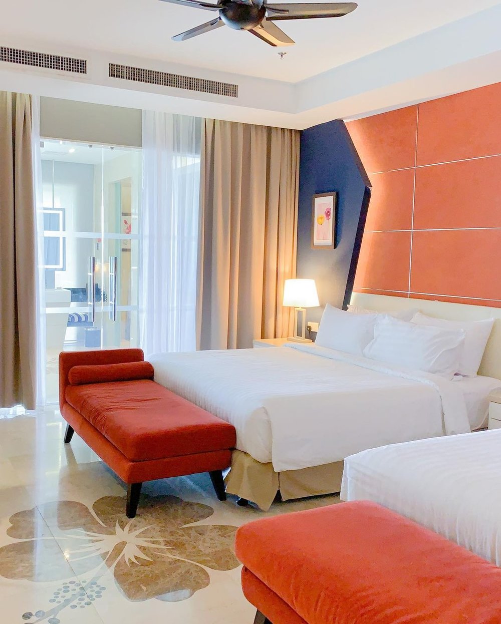 lexis suites penang bathtub