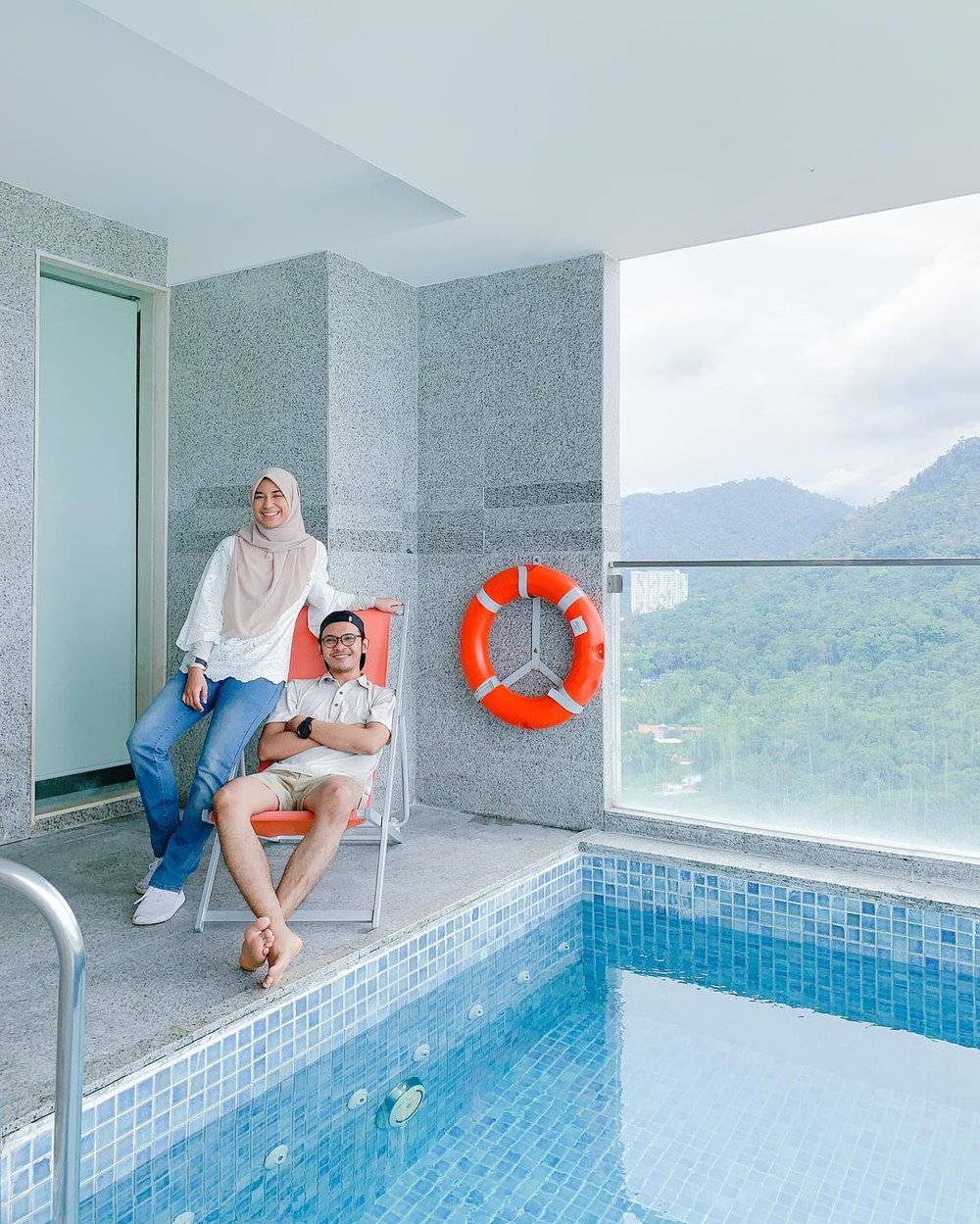 lexis suites penang bathtub