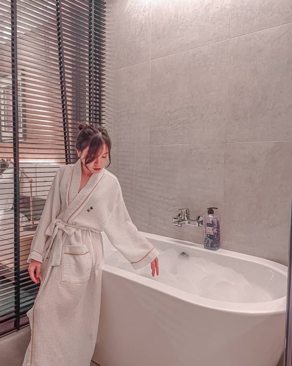 weil hotel ipoh bathtub