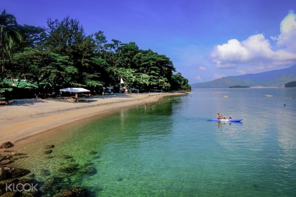 Camayan Beach Resort