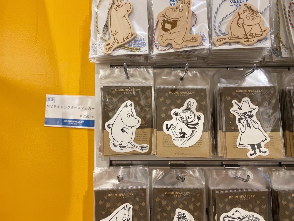 MVPキャラクターステッカー（250円＋税）