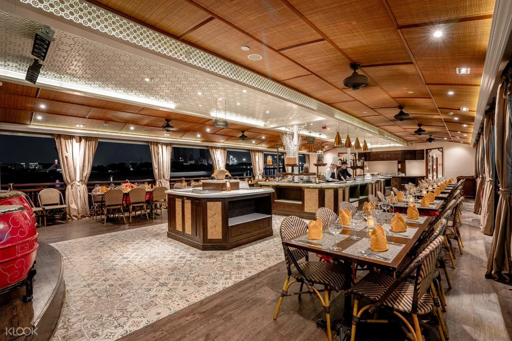 bonsai-dinner-cruise-sai-gon