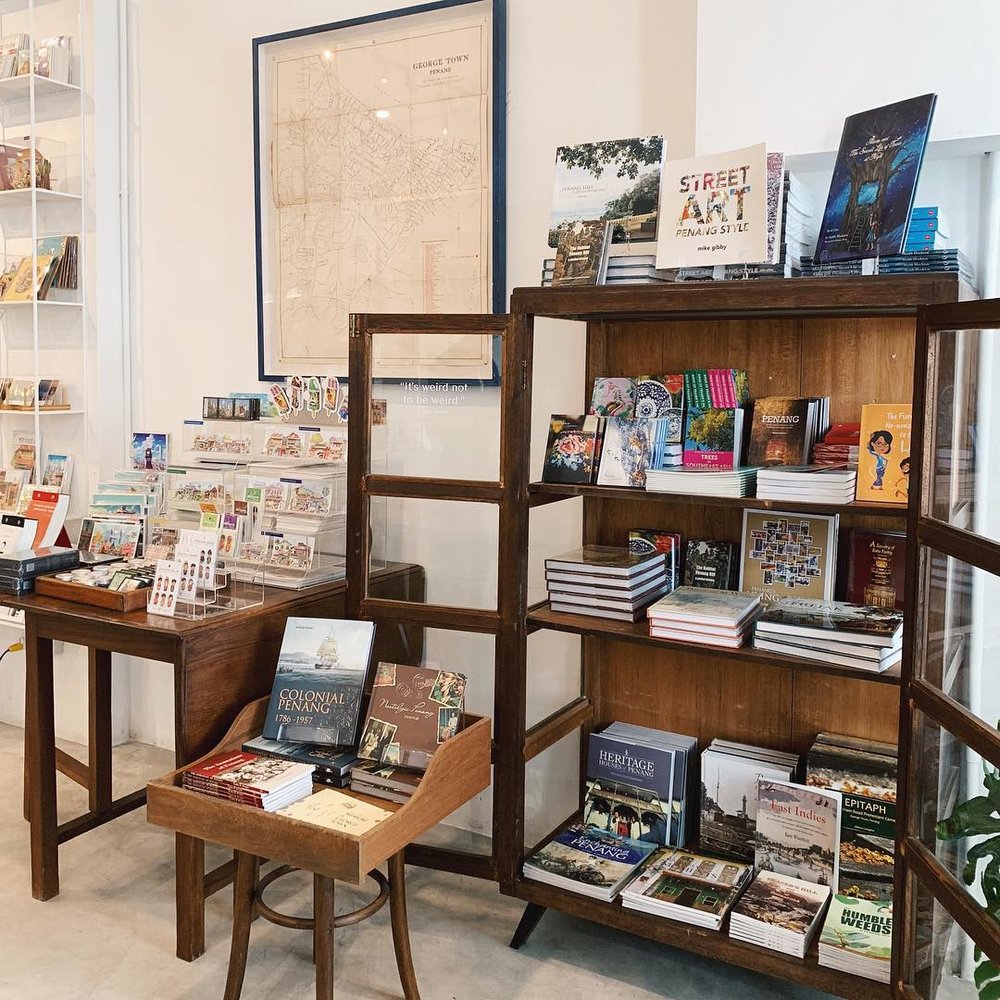 Mano Plus Select Store