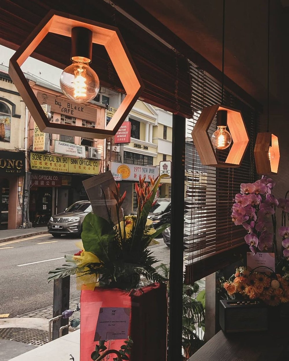 yewyew kl petaling street cafe