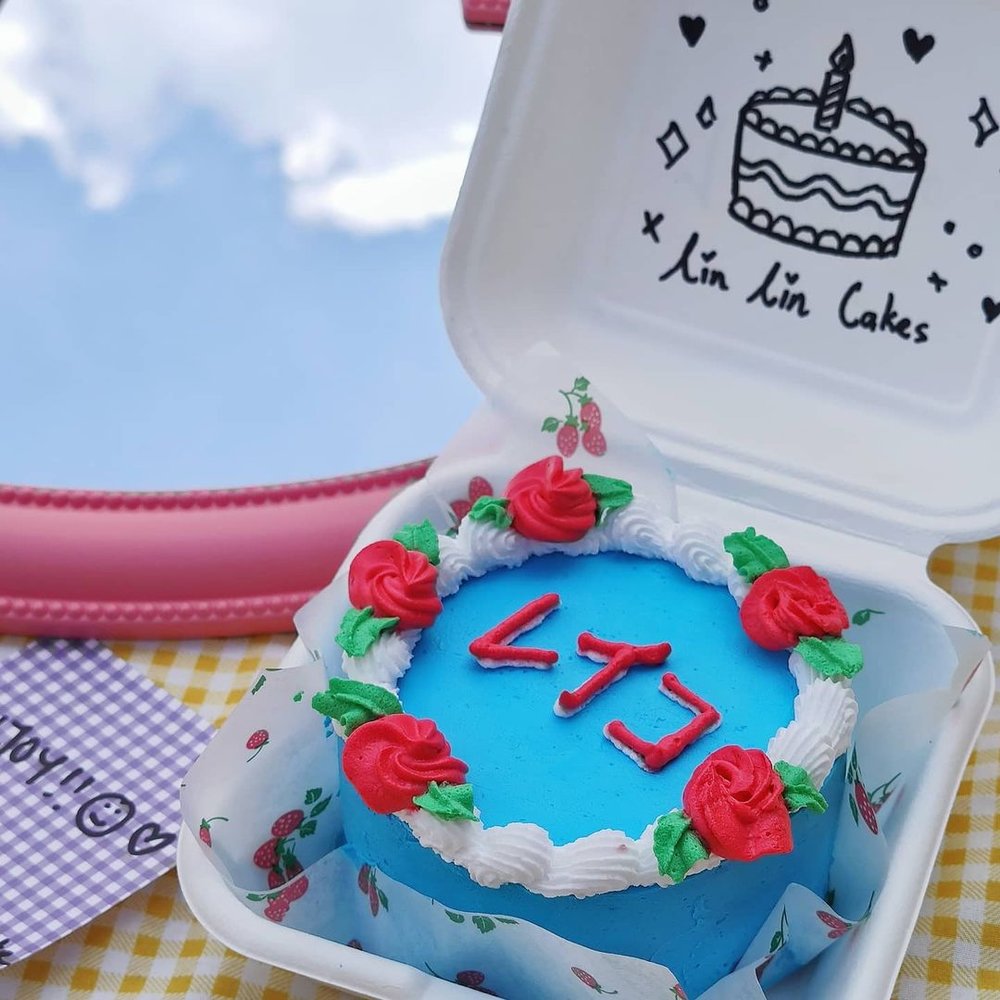 cake delivery online kl mco birthday valentine's day 2021