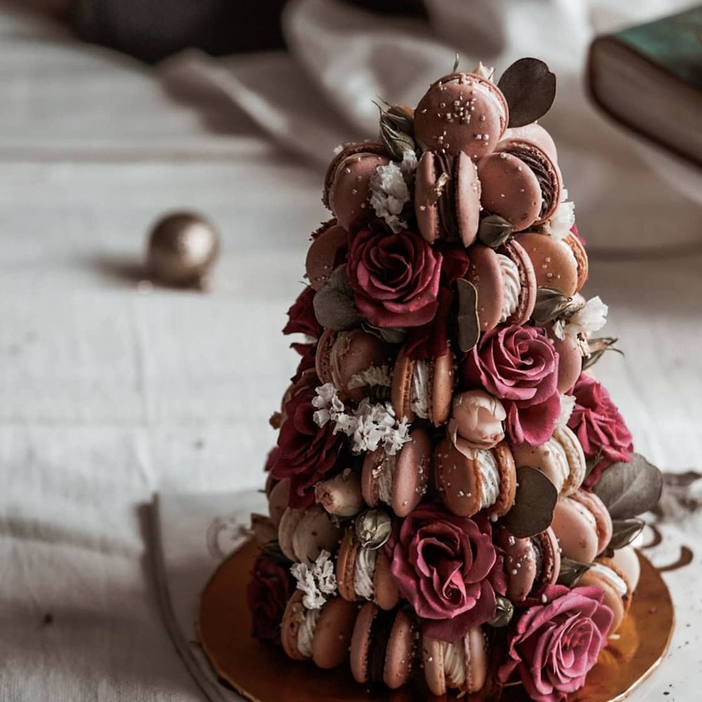 cake delivery online kl mco birthday valentine's day 2021 brown and sugar