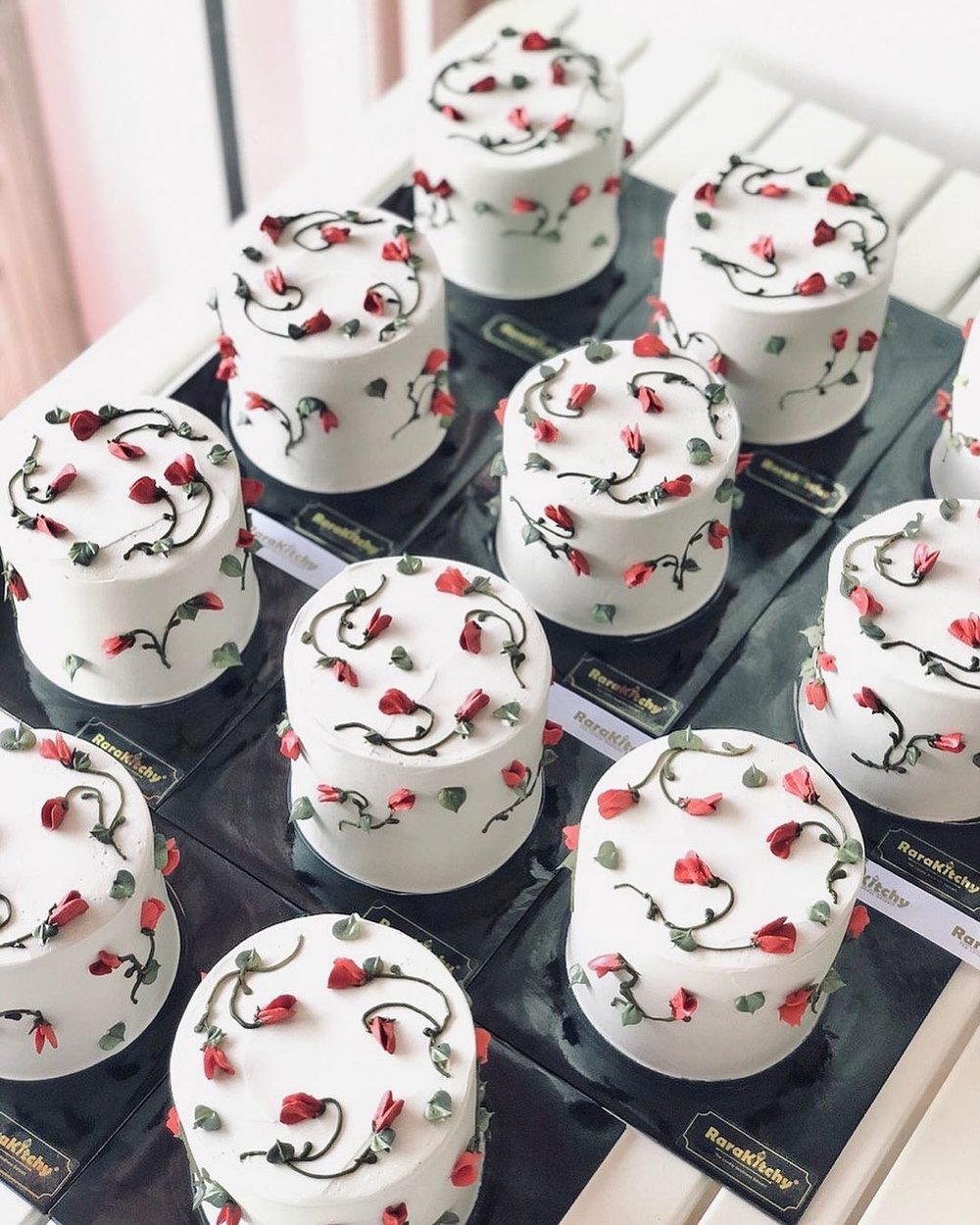 cake delivery online kl mco birthday valentine's day 2021 rarakitchey