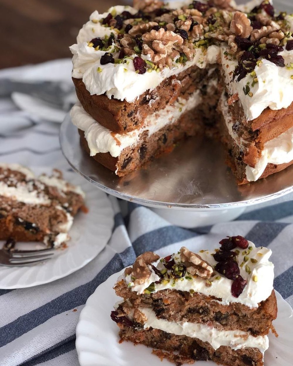 cake delivery online kl mco valentine's birthday baked in chelsea