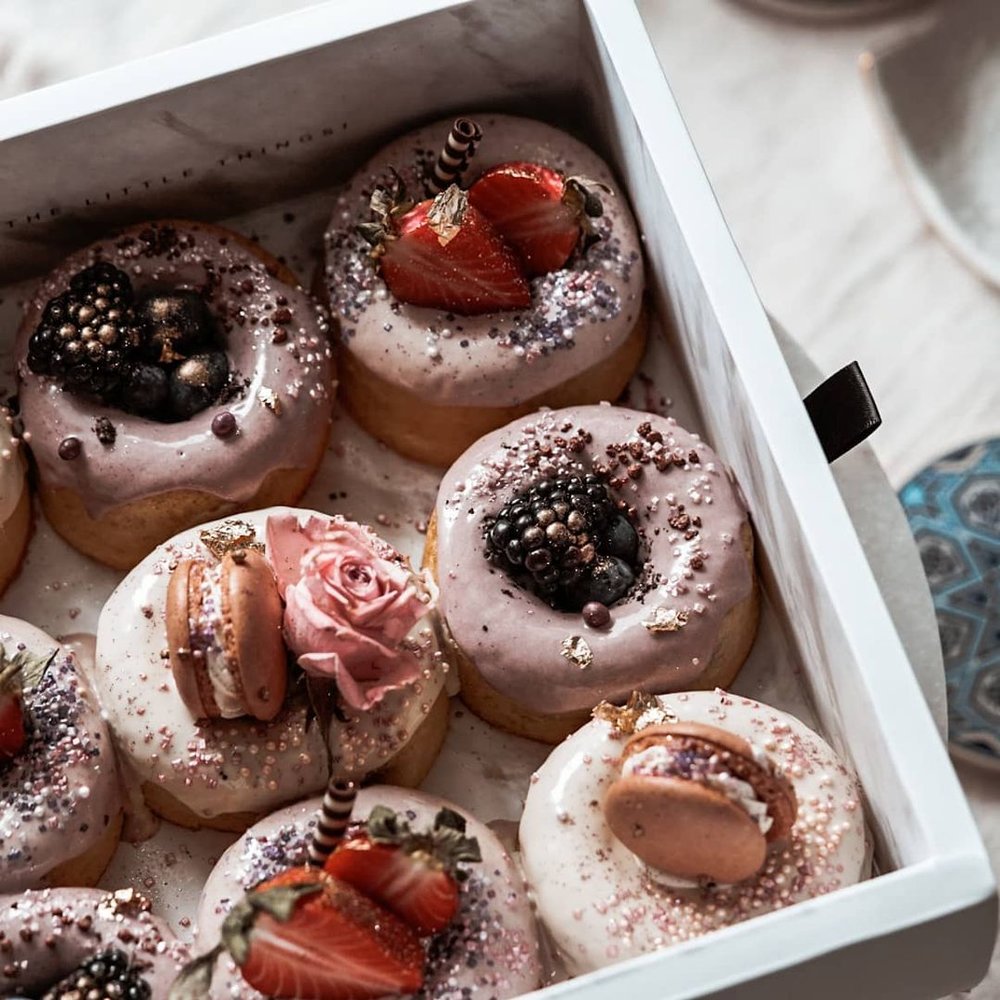 brown and sugar cake delivery kl