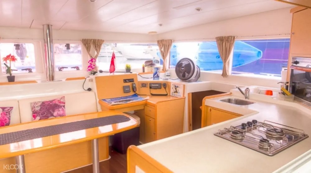 yacht charter singapore