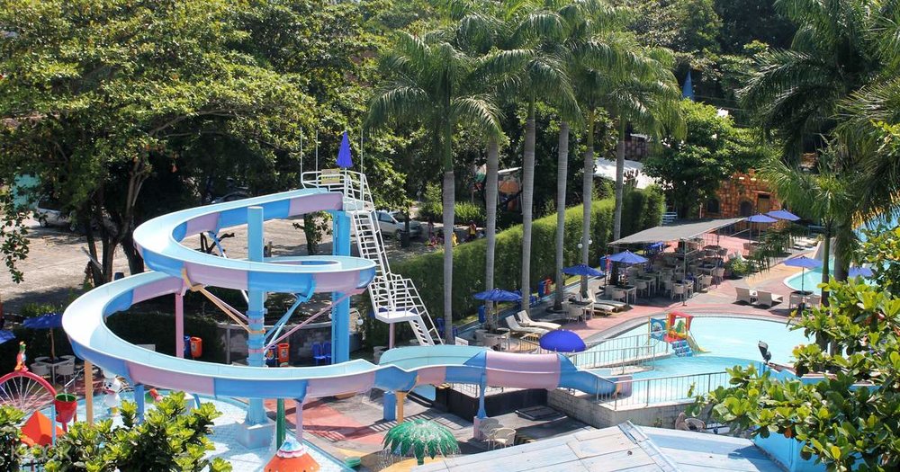 Aqua Splash Jogja (2)
