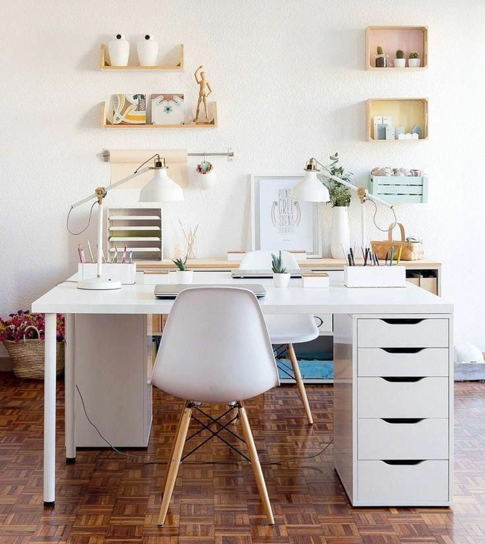 Ommo Home office furniture for Valentine's Day gift guide