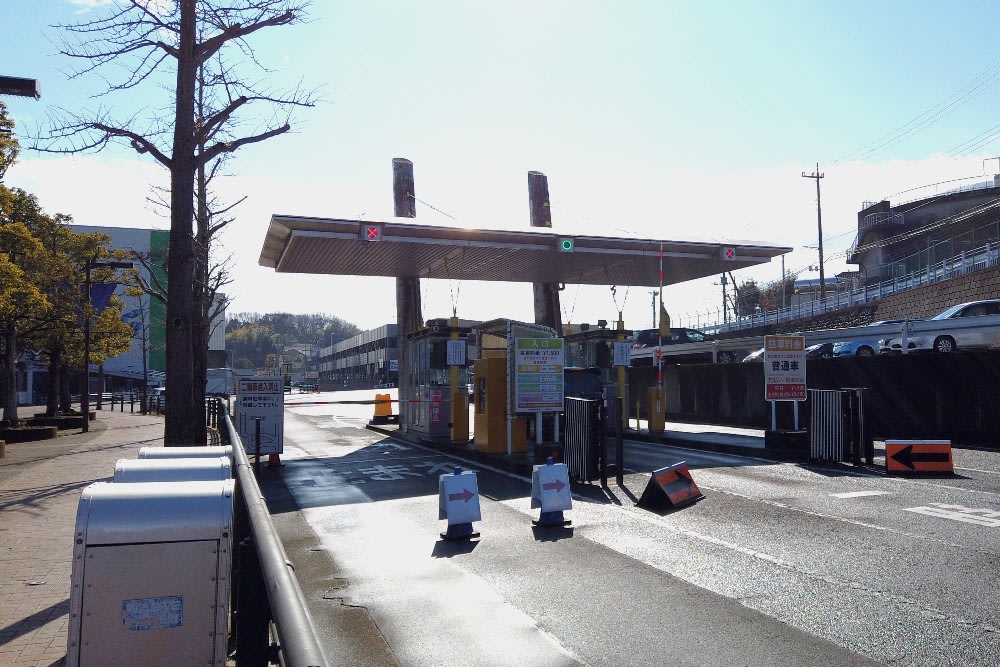 よみうりランド 駐車場