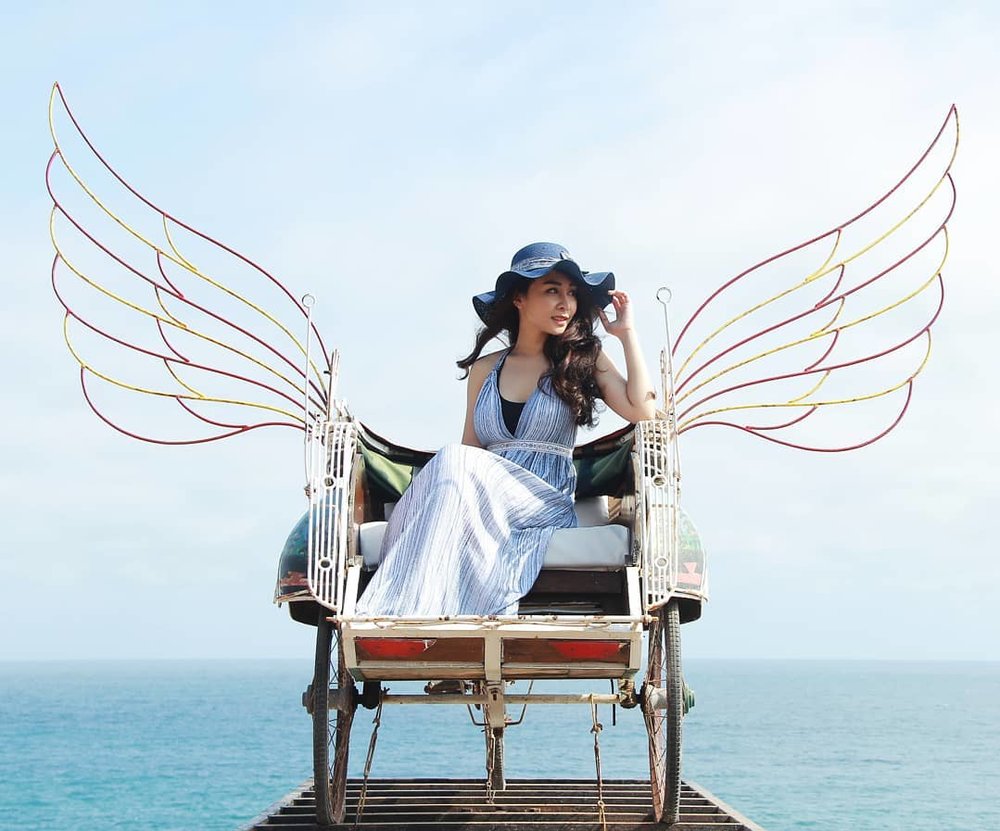 Becak Terbang - Teras Kaca Jogja