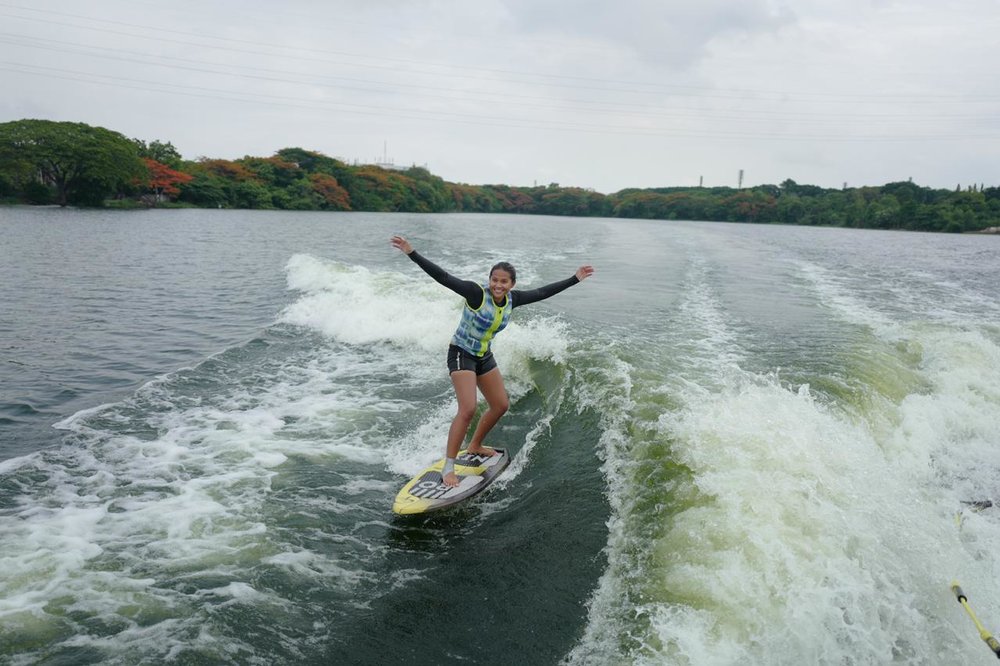 Wakesurfing Danau Sunter Jakarta